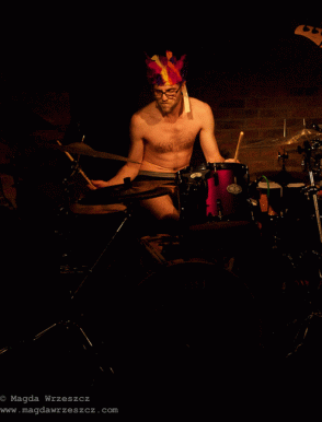 What?! - unexpectedly naked drummer... (photo by Magda Wrzeszcz @ http://magdawrzeszcz.com)